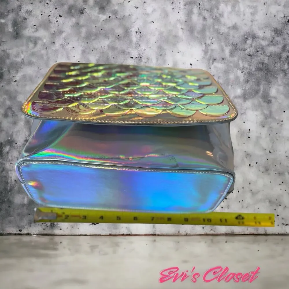 Skinny Dip London Holographic Mermaid Iridescent  Mini Bianca Backpack. NWT